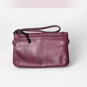 Simply Vera Vera Wang Plum/Burgundy 3 Pocket Wristlet